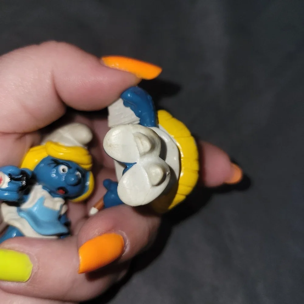 Vintage 1981 Mini PVC Smurf Smurfette Nurse Schleich/Peyo Secretary Figures 2
